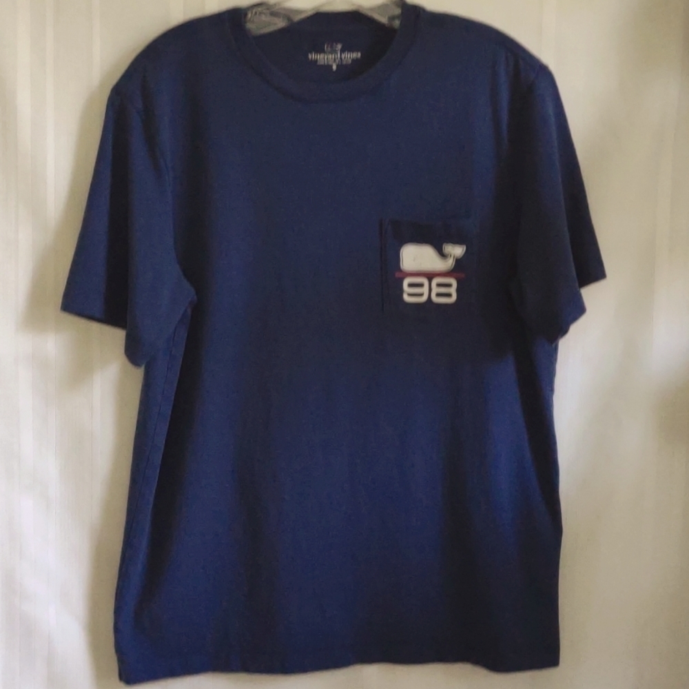 Vineyard Vines men's blue vintage t-shirt 1998